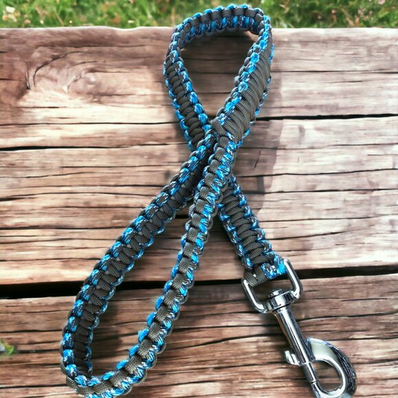 Short Dog Leash ~ Turquoise & Brown Paracord ~ 20" Handmade in U.S.A ~ New Lead - Picture 1 of 8